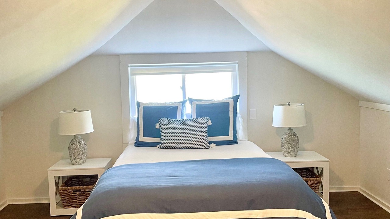 Photo of Bedroom in Laurel