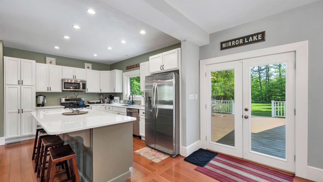 Photo of Kitchen in Mirror Lake
