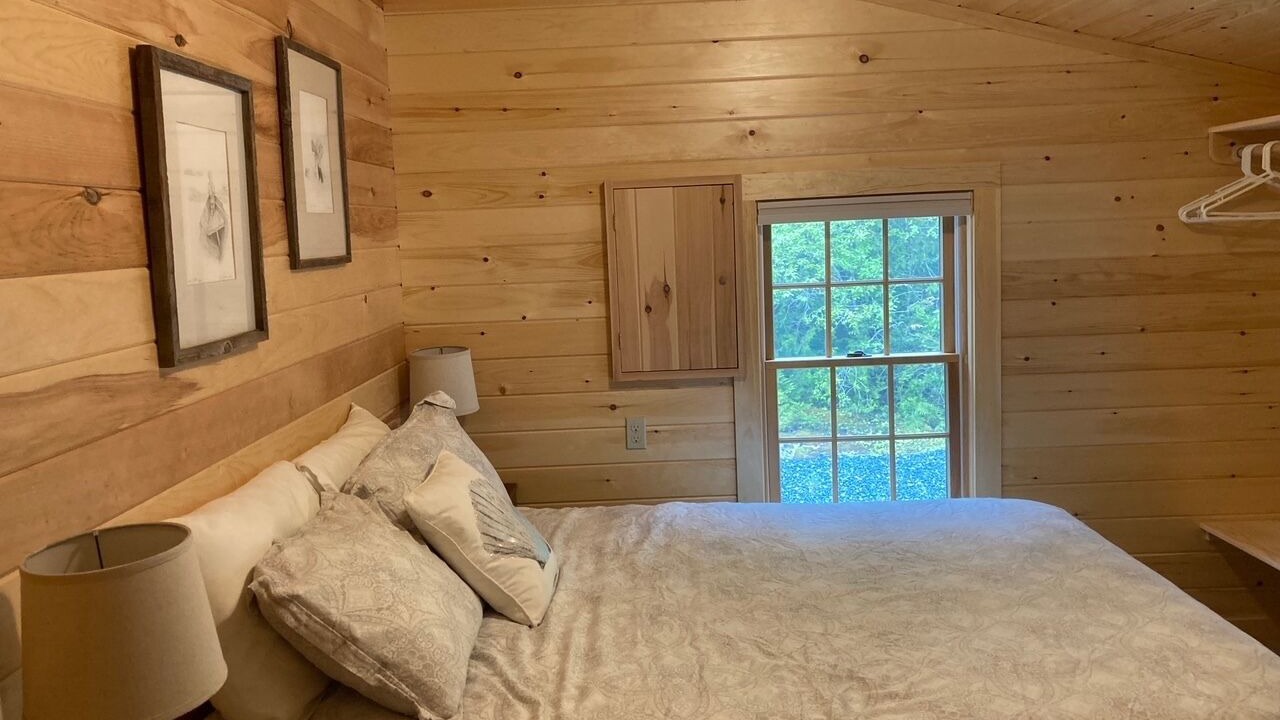 Photo of Bedroom in Steuben
