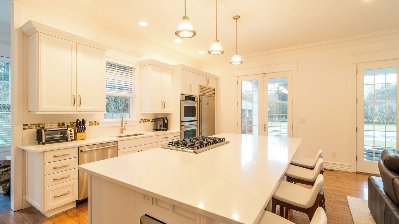 Photo of Kitchen in Village of Southampton