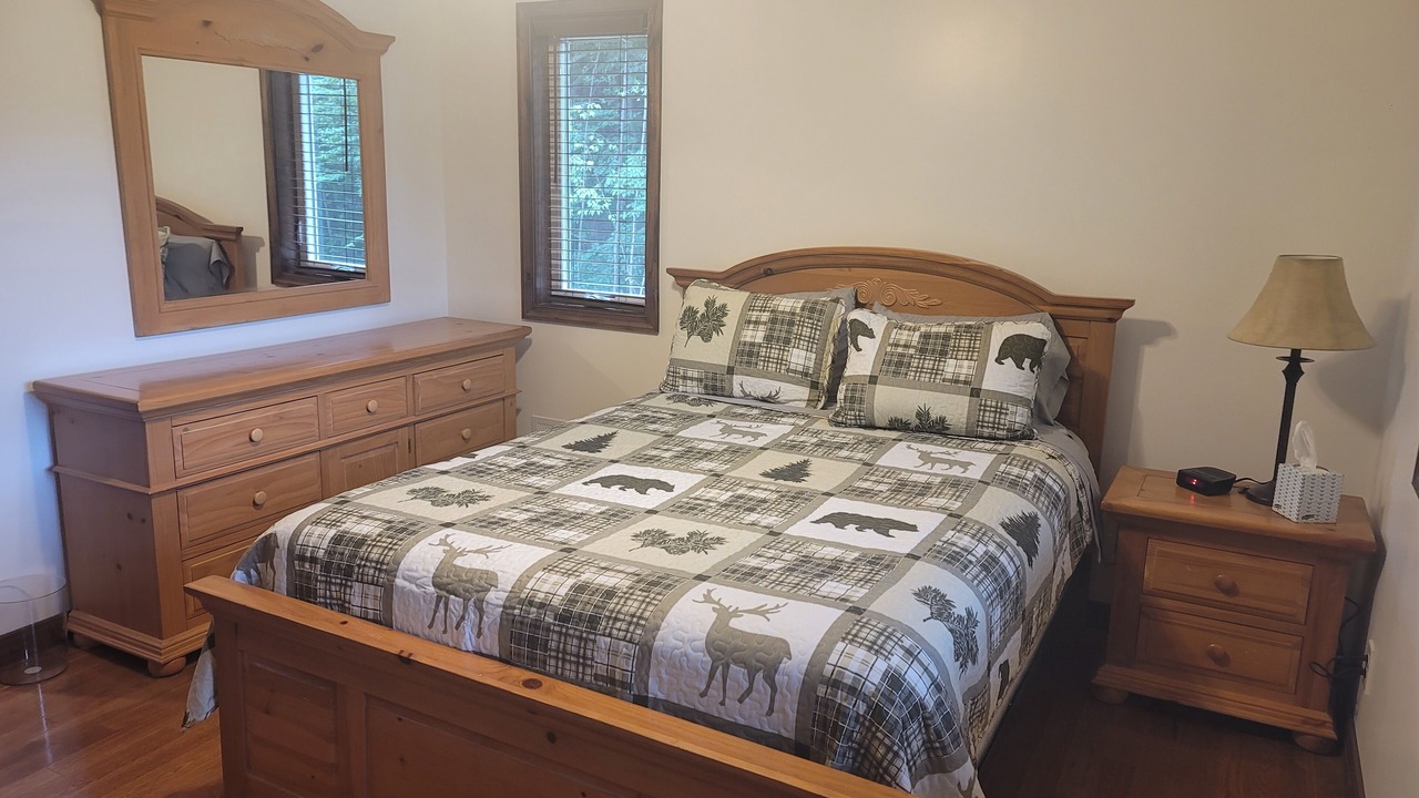 Photo of Bedroom in Harman