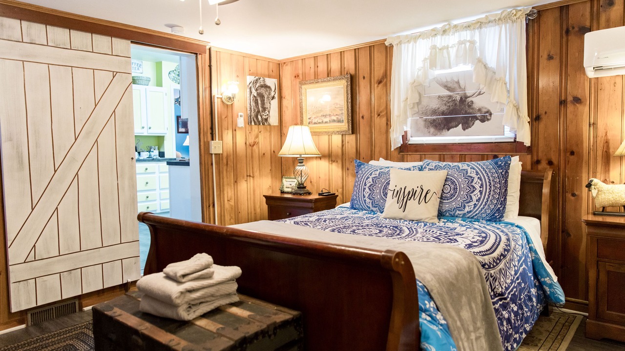 Photo of Bedroom in Spottswood