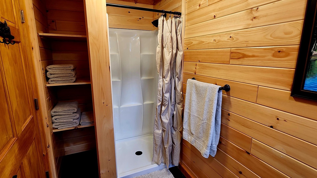Photo of Bathroom in Lake George