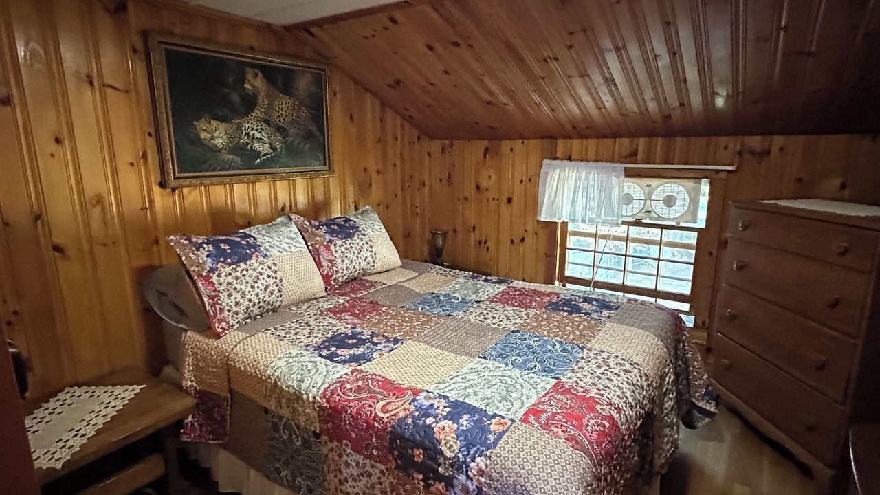 Photo of Bedroom in Northwood