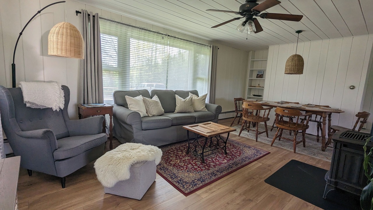 Photo of Livingroom in Waterbury Center