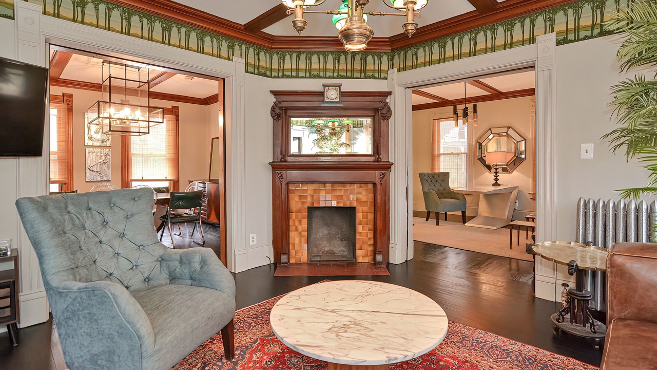 Photo of Livingroom in North Adams