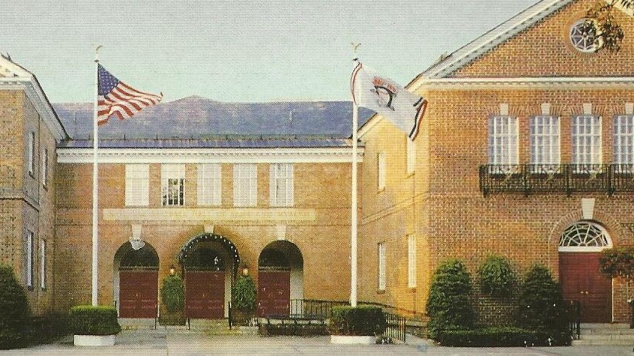 Photo of Others in Meredith