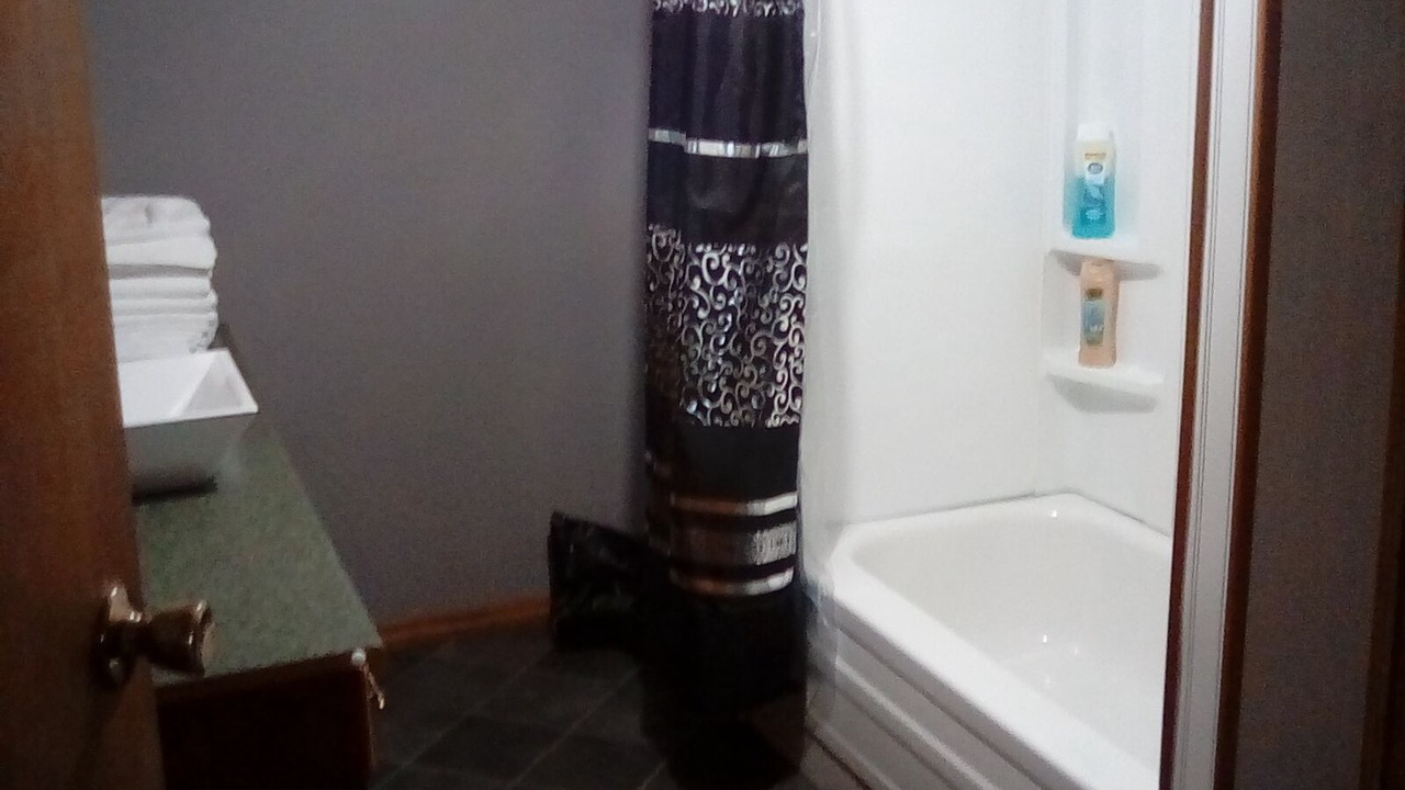 Photo of Bathroom in Chapmanville