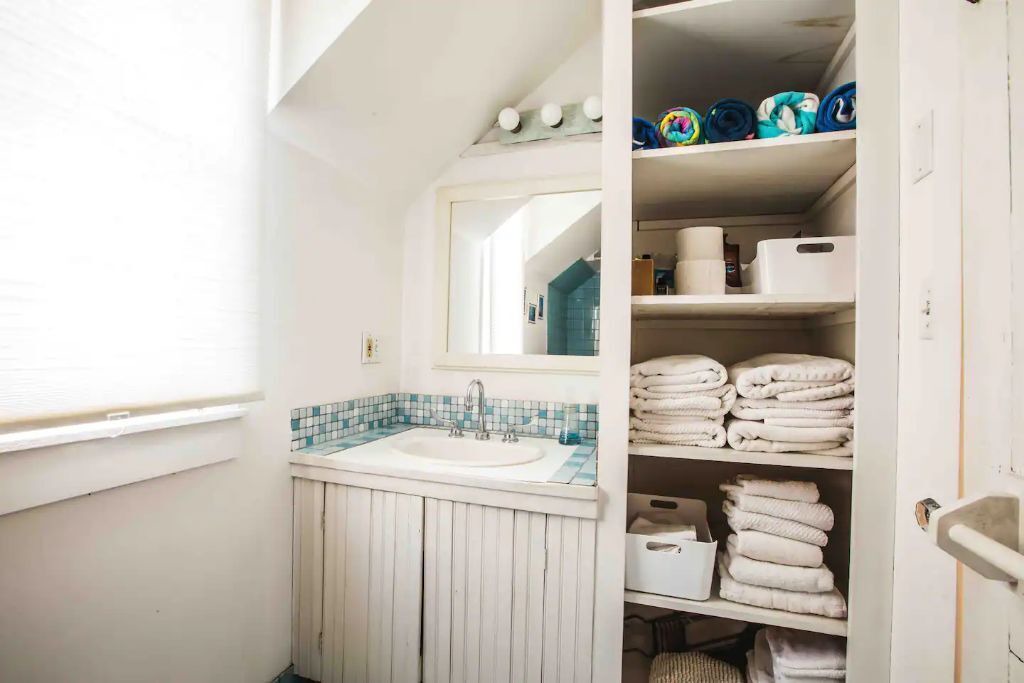 Photo of Bathroom in Hollowville