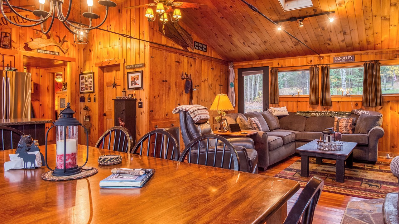 Photo of Bedroom in Oquossoc