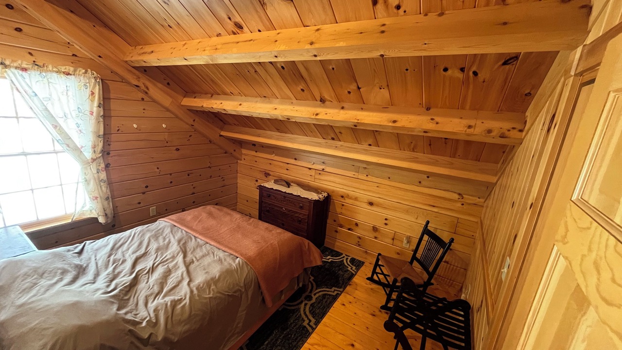 Photo of Bedroom in Peacham