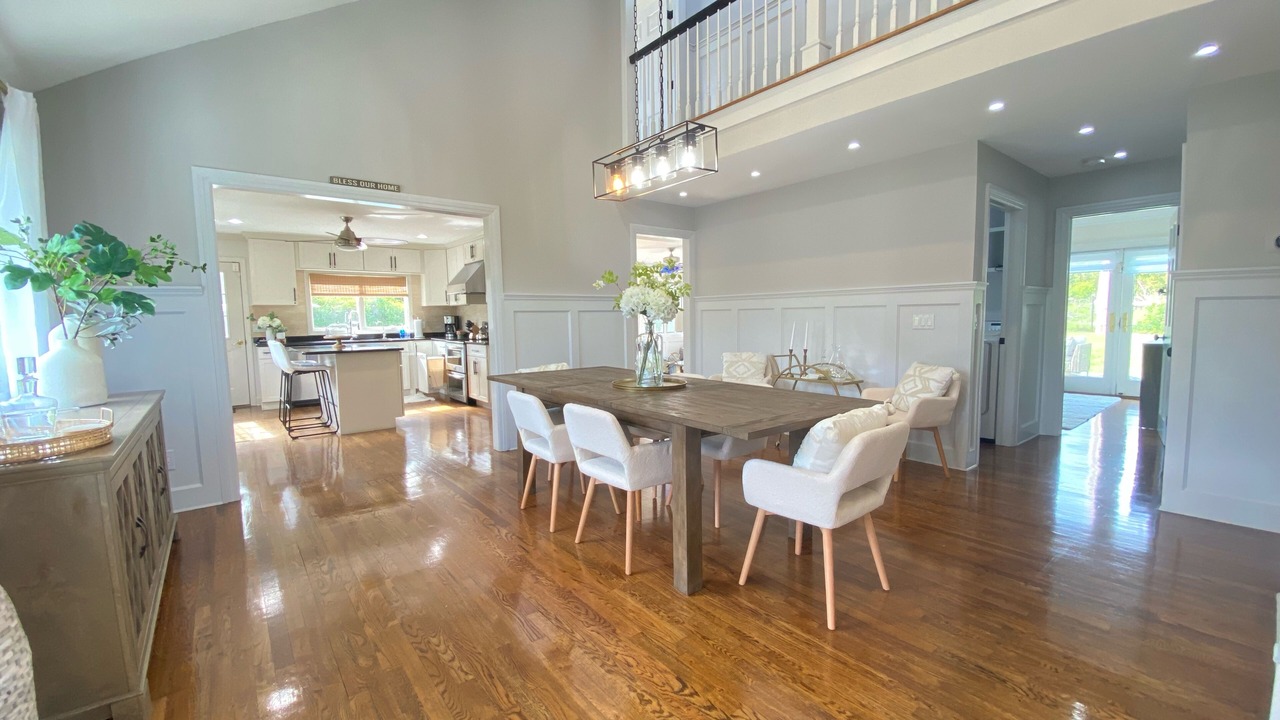 Photo of Livingroom in Shinnecock Hills