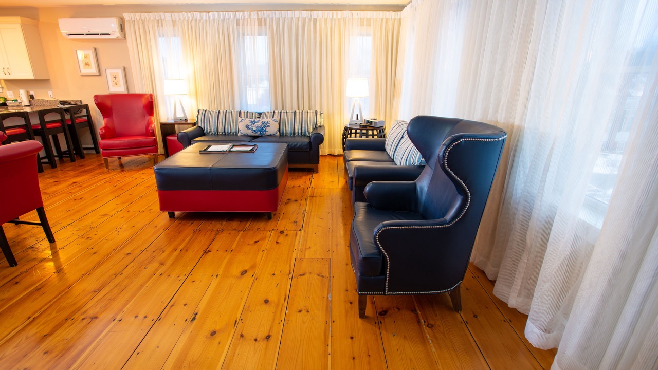 Photo of Livingroom in Kennebunk