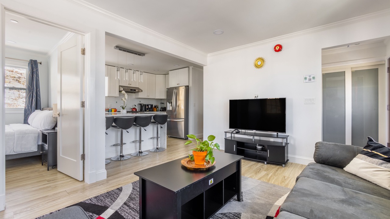 Photo of Livingroom in Hastings-On-Hudson