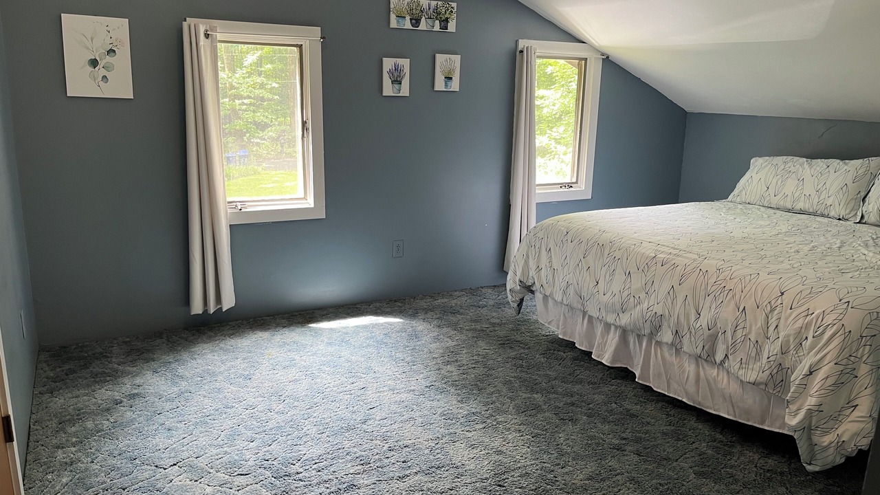 Photo of Bedroom in Oneonta