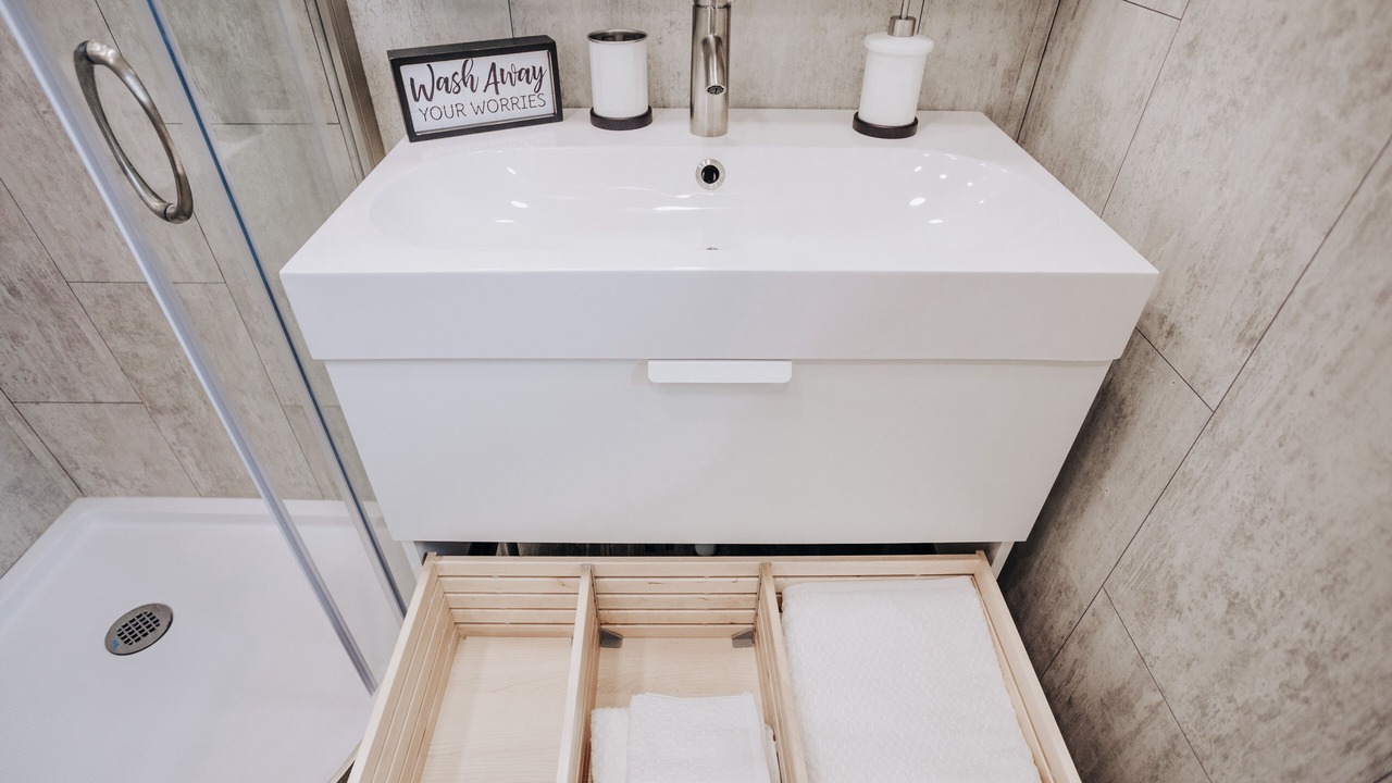 Photo of Bathroom in Painted Post
