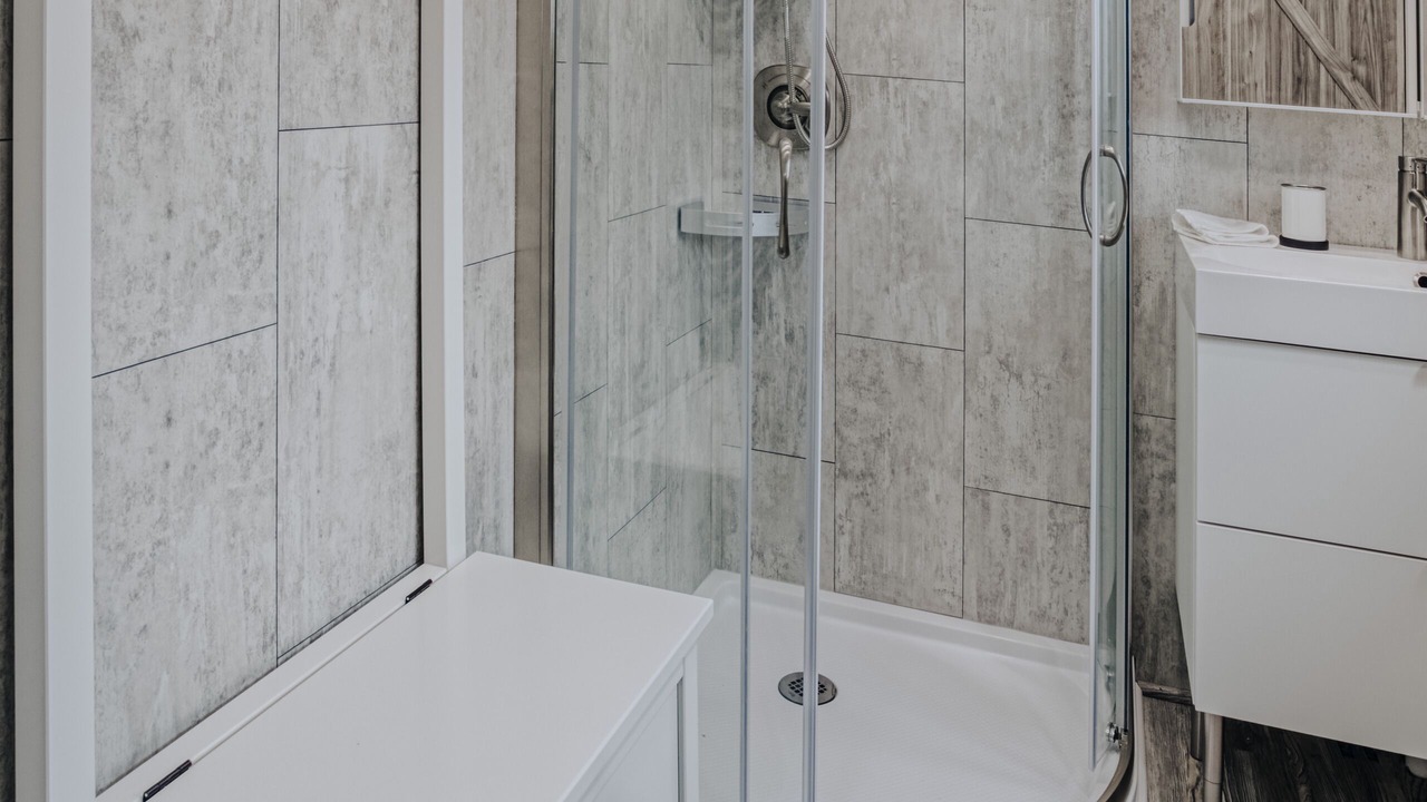 Photo of Bathroom in Painted Post