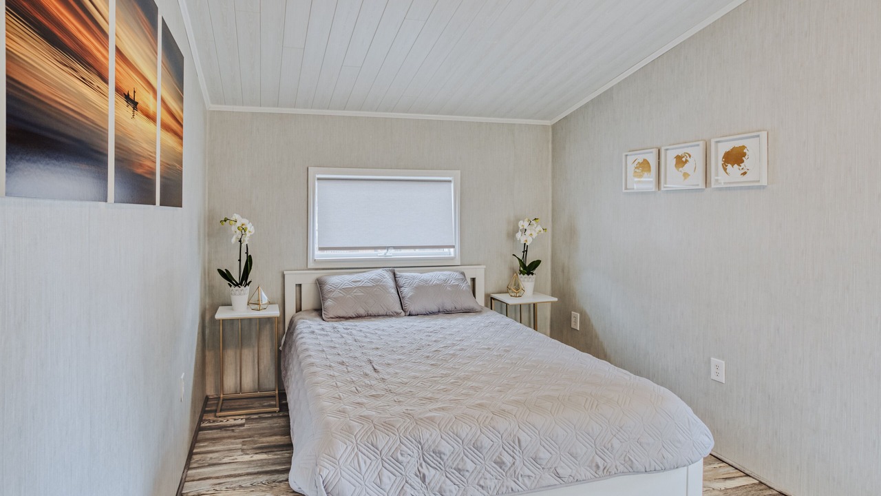 Photo of Bedroom in Painted Post