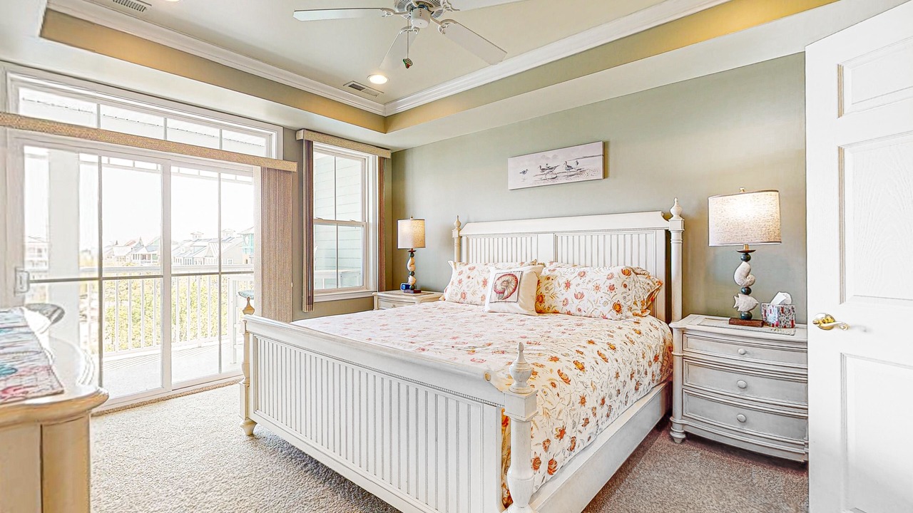 Photo of Bedroom in Sunset Island
