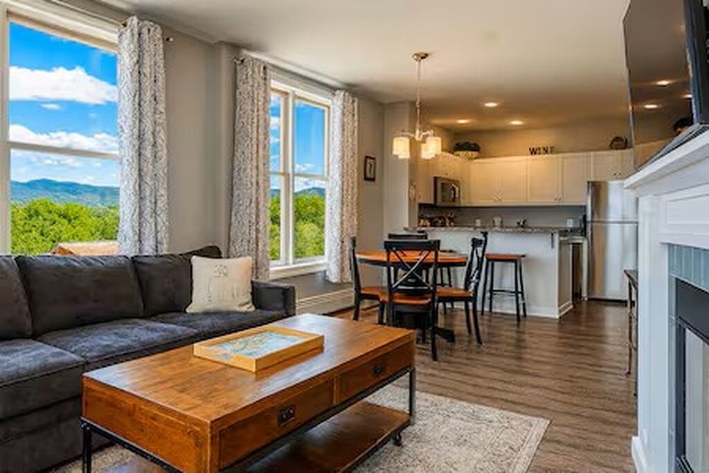 Photo of Livingroom in Stratton Mountain