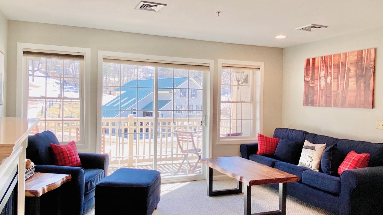 Photo of Livingroom in Hancock