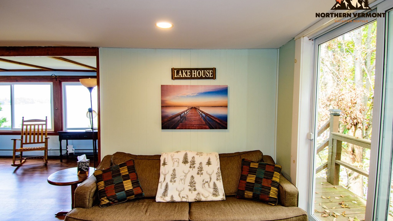 Photo of Livingroom in Newport