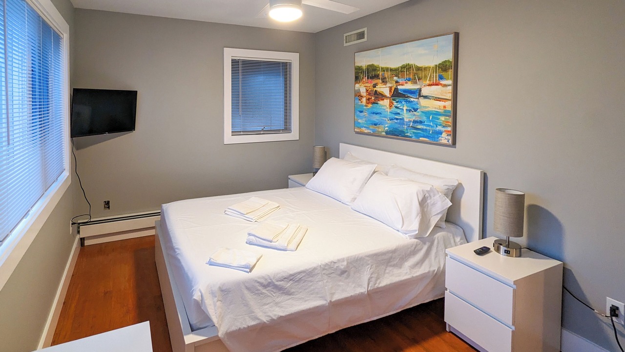 Photo of Bedroom in Orient Point