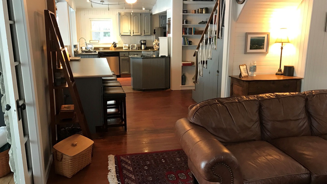 Photo of Livingroom in Laconia