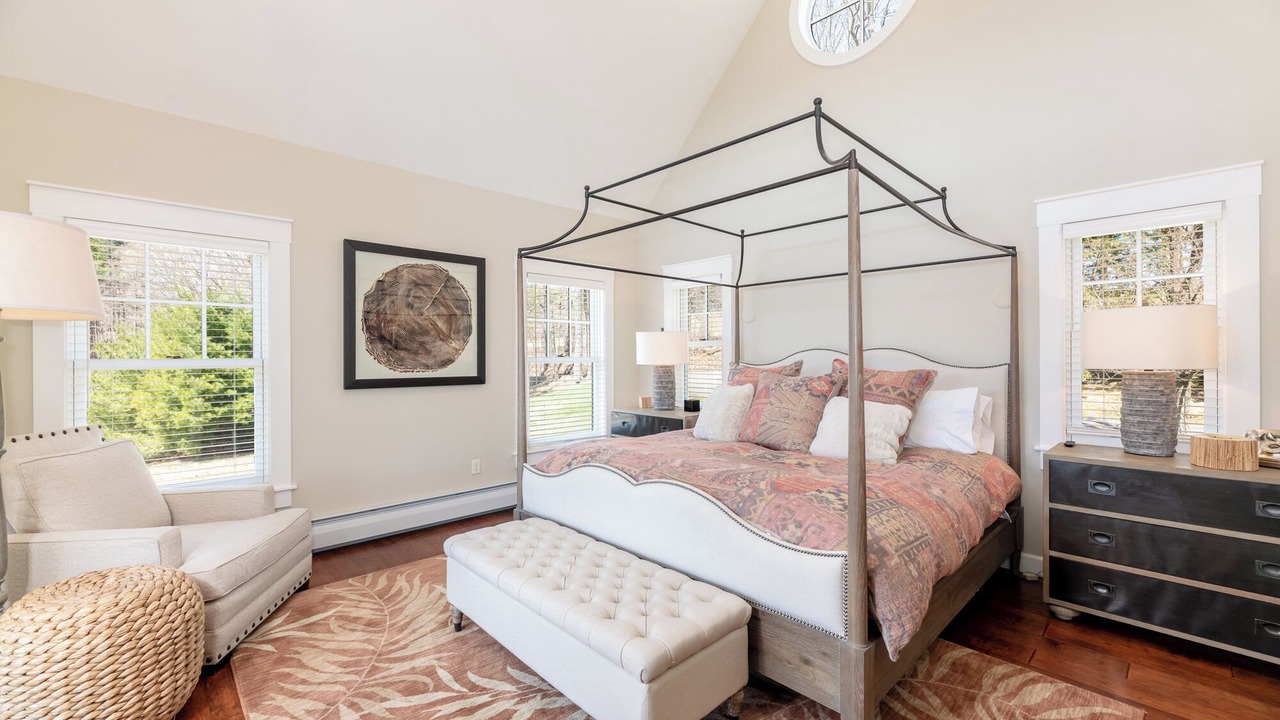 Photo of Bedroom in East Dover