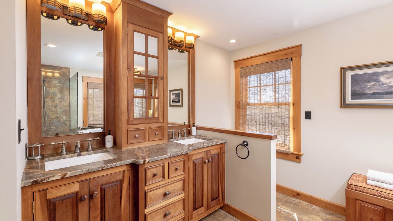Photo of Bathroom in East Dover