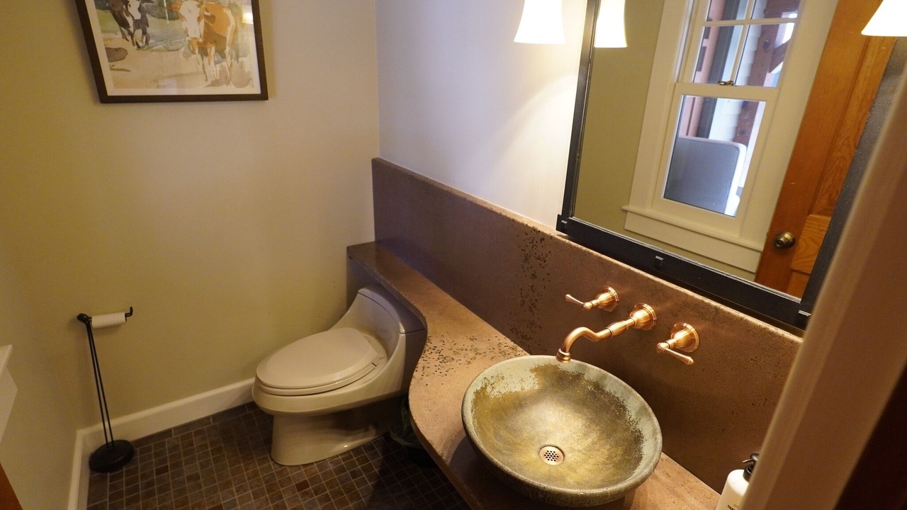 Photo of Bathroom in East Dover