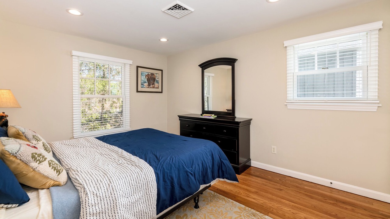 Photo of Bedroom in East Dover