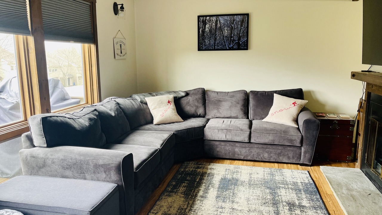 Photo of Livingroom in Blodgett Mills