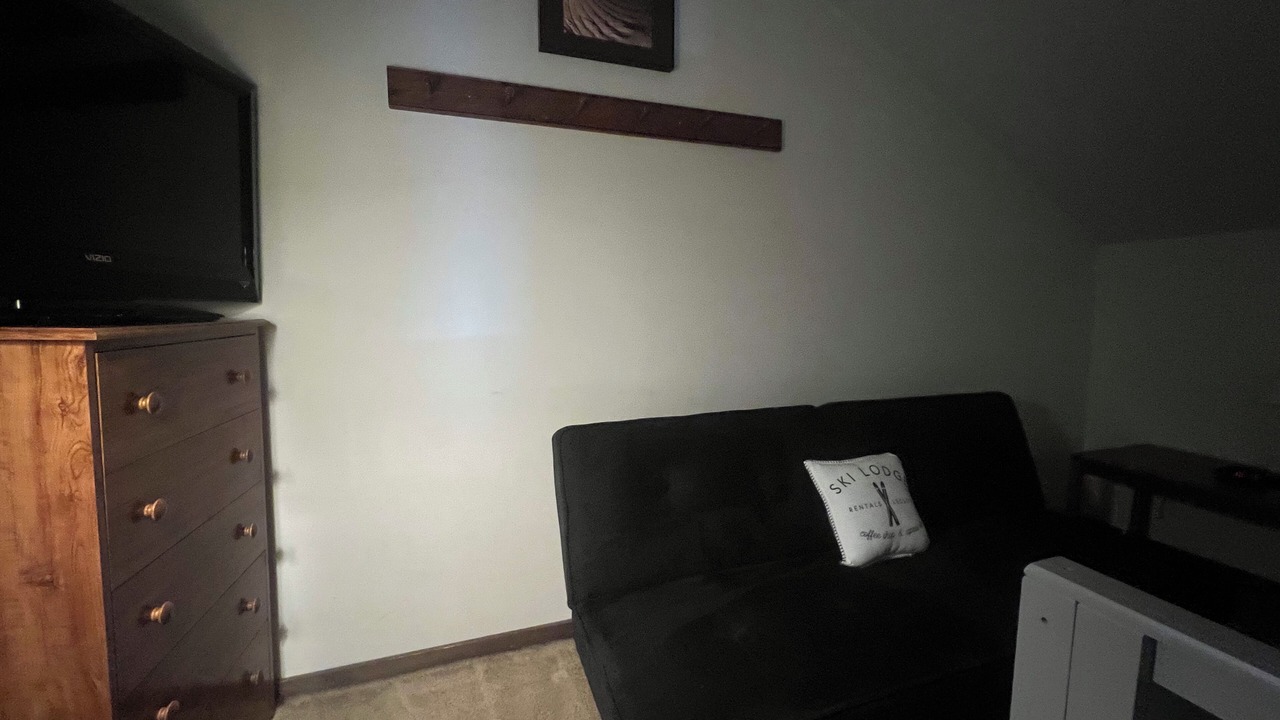Photo of Livingroom in Blodgett Mills