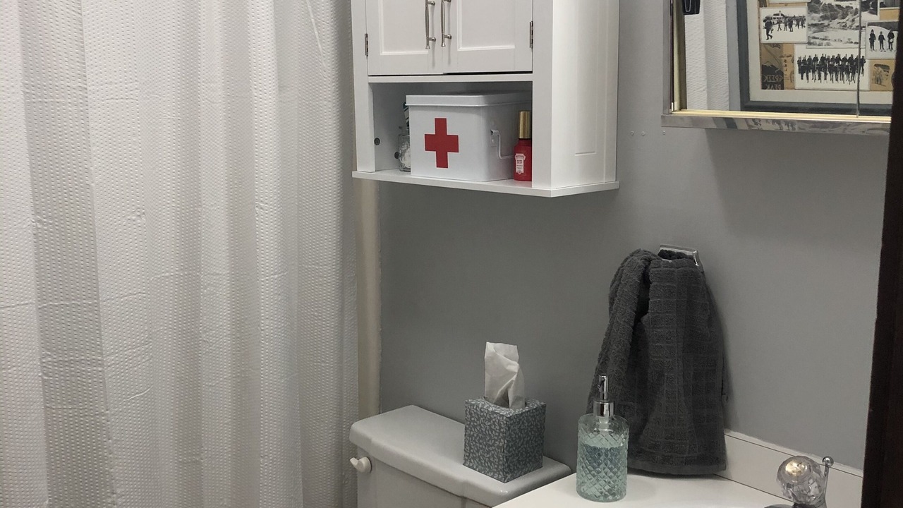 Photo of Bathroom in Blodgett Mills