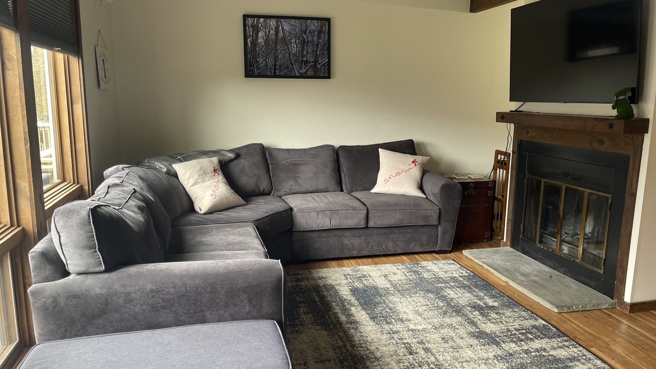 Photo of Livingroom in Blodgett Mills