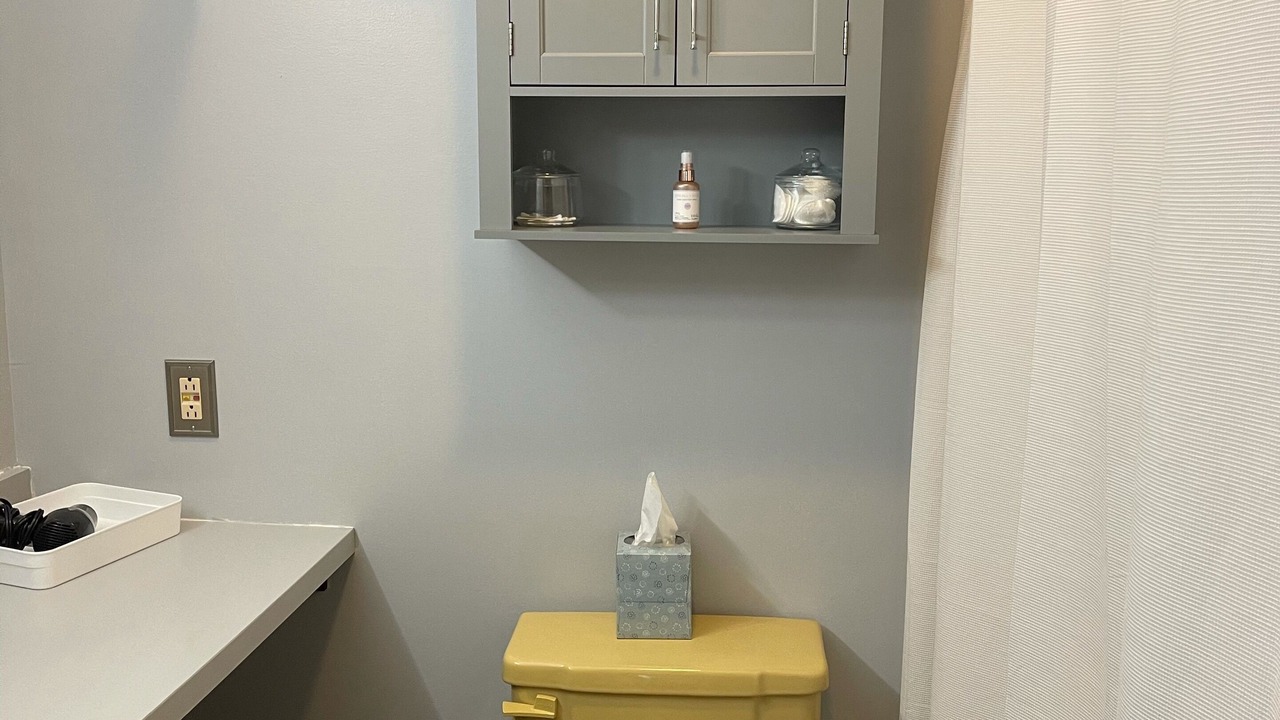 Photo of Bathroom in Blodgett Mills