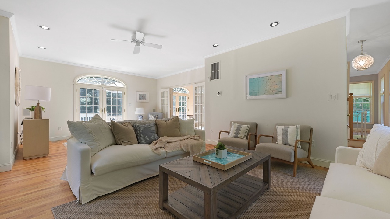 Photo of Livingroom in Tuckahoe