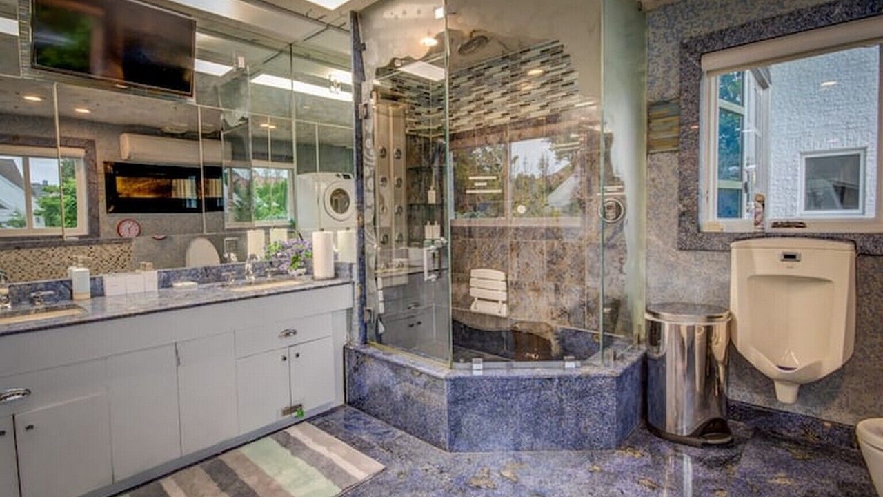 Photo of Bathroom in Queens