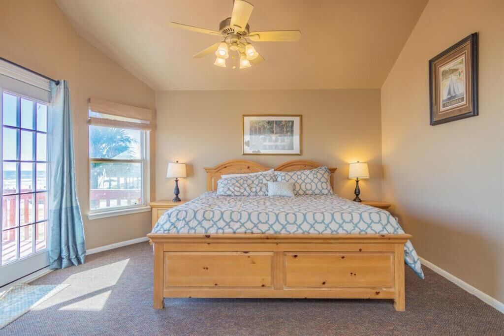 Photo of Bedroom in Galveston