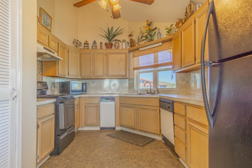 Photo of Kitchen in Galveston