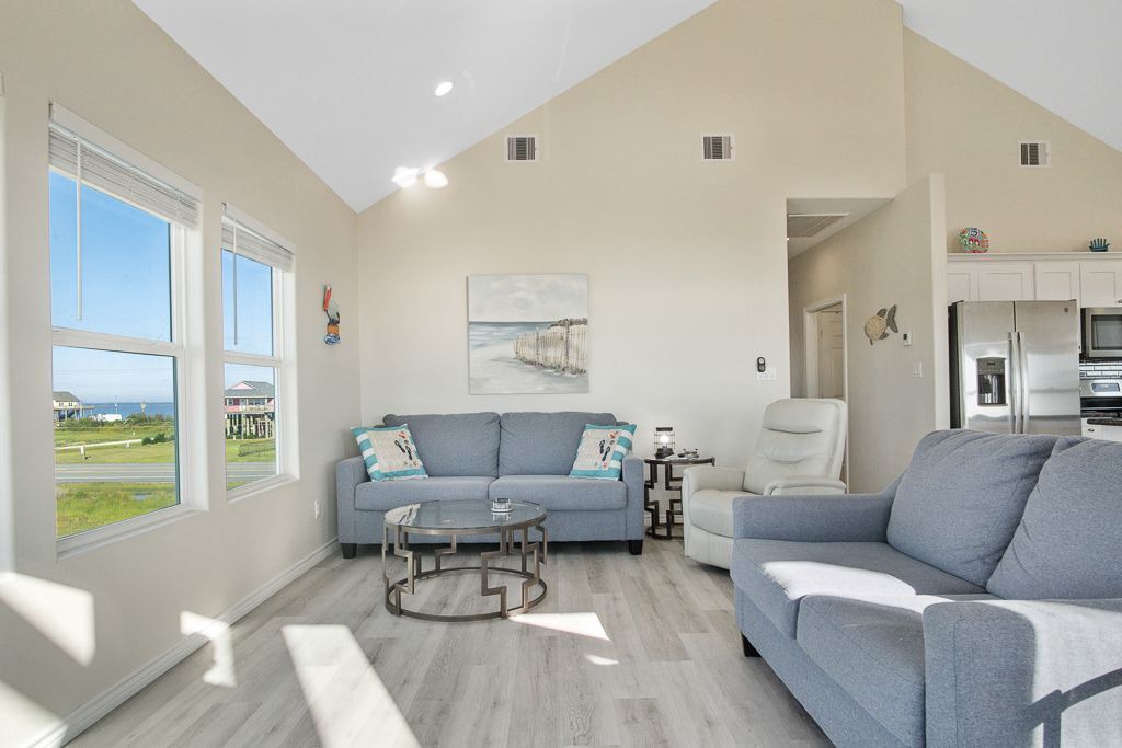 Photo of Livingroom in Port Bolivar
