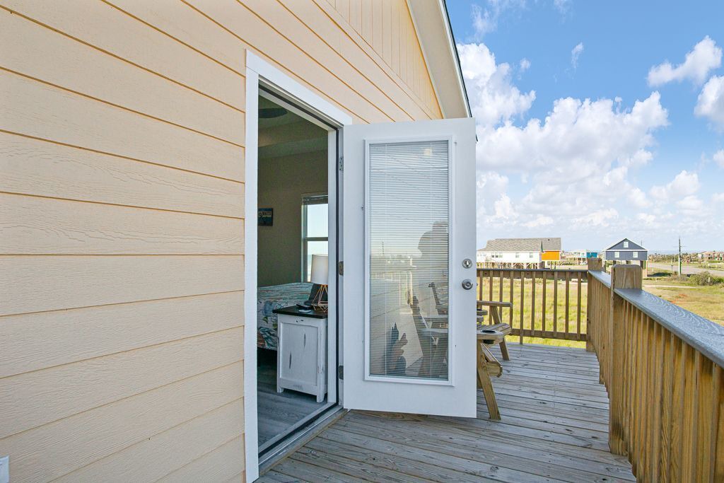 Photo of Patio Balcony in Port Bolivar
