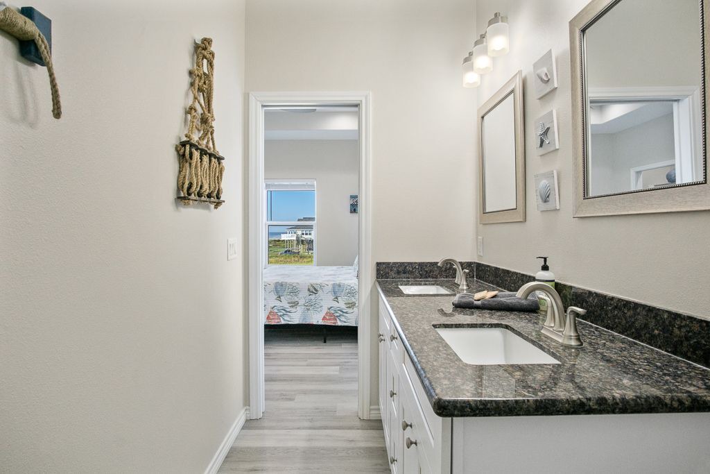Photo of Bathroom in Port Bolivar