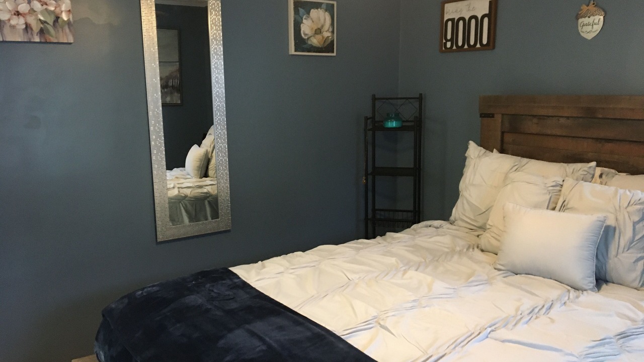 Photo of Bedroom in North Troy