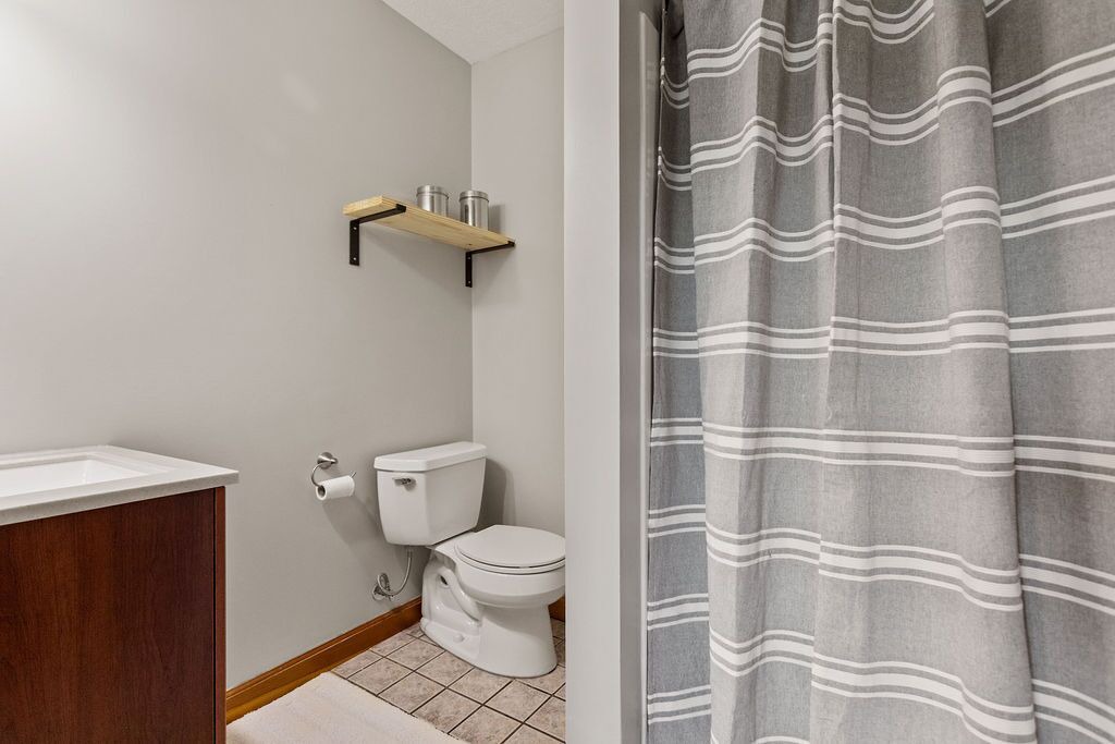 Photo of Bathroom in Logan