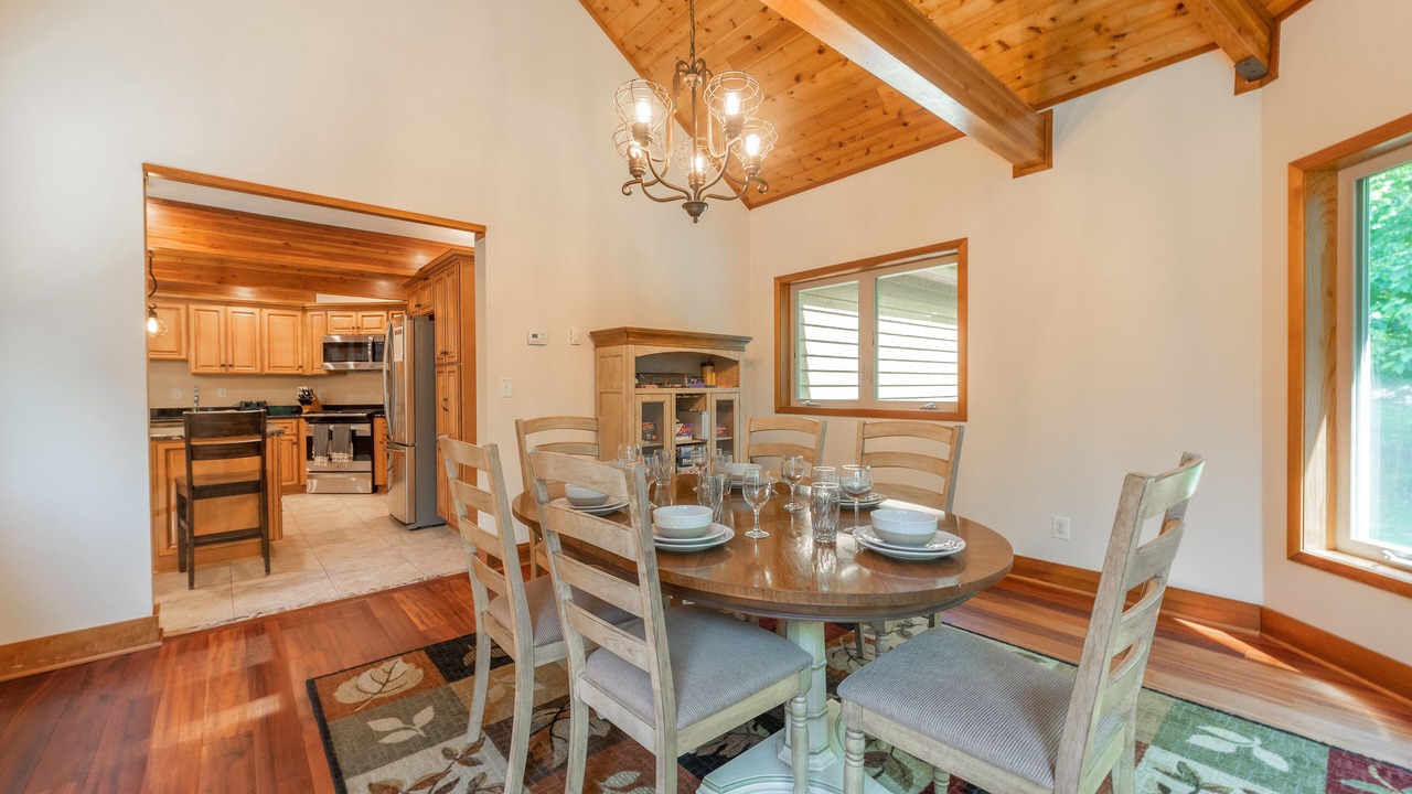 Photo of Bedroom in Mountainside