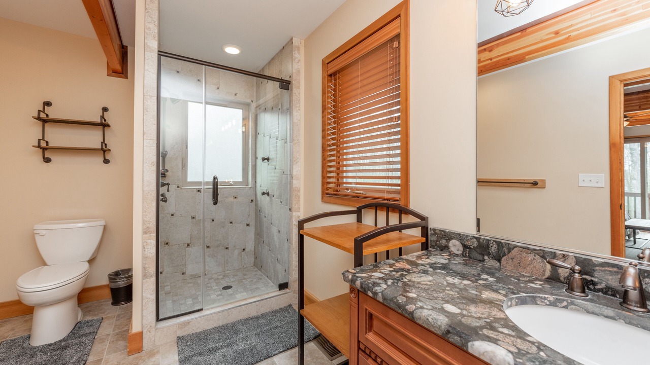 Photo of Bathroom in Mountainside