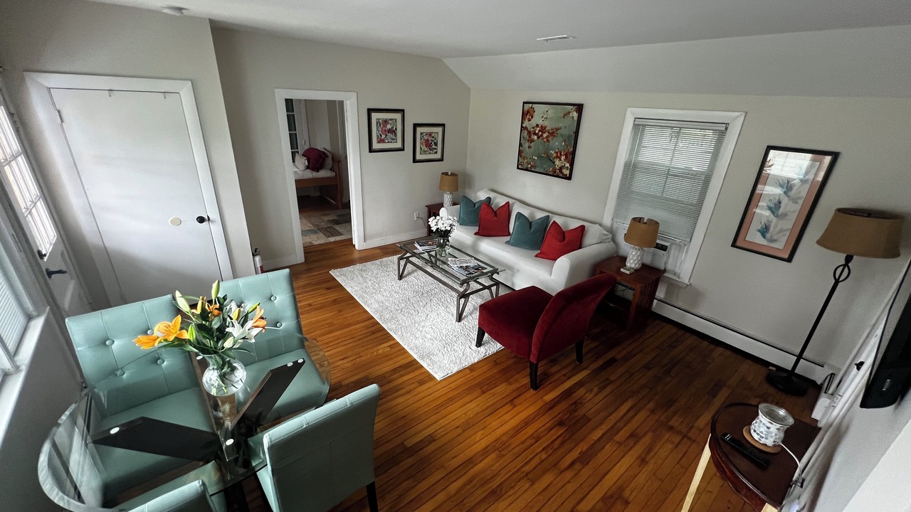 Photo of Livingroom in Cape Elizabeth