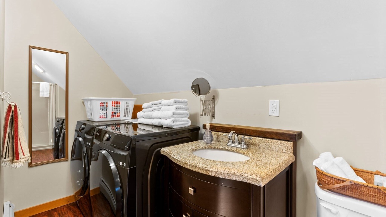 Photo of Bathroom in Jeffersonville